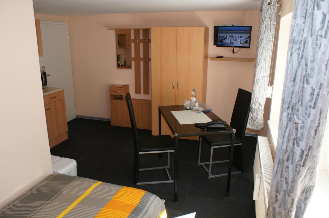 Ferien-/Monteurwohnung Olbrich 힐헨바흐 외부 사진